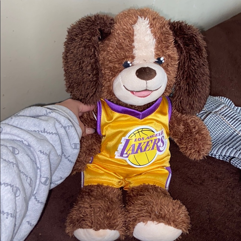 Lakers Build-a-bear